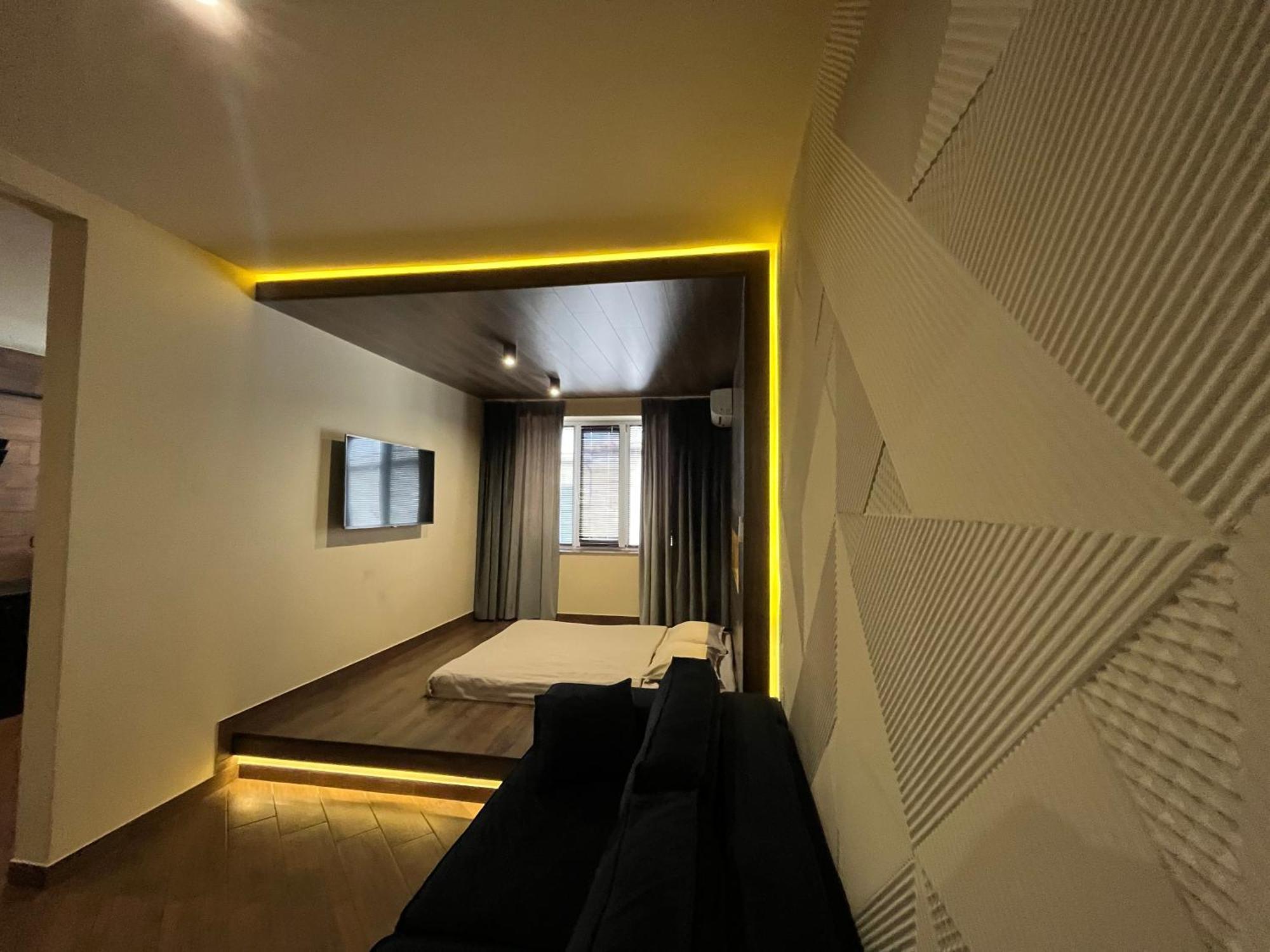 Gagarin 1 Apartment